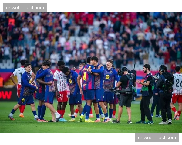 半场战罢，巴塞罗那暂时0-1落后于毕尔巴鄂竞技